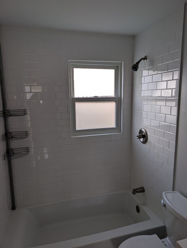 Building Photo - 94 North St