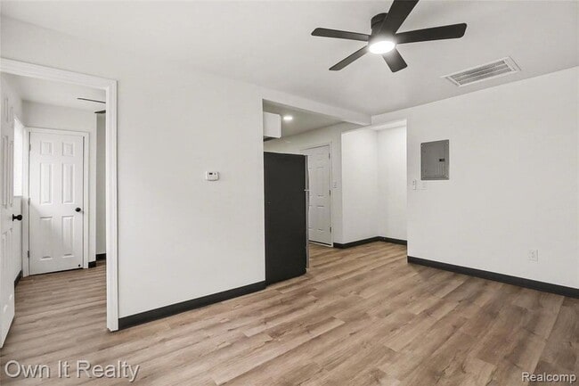 Building Photo - 13031 Joy Rd