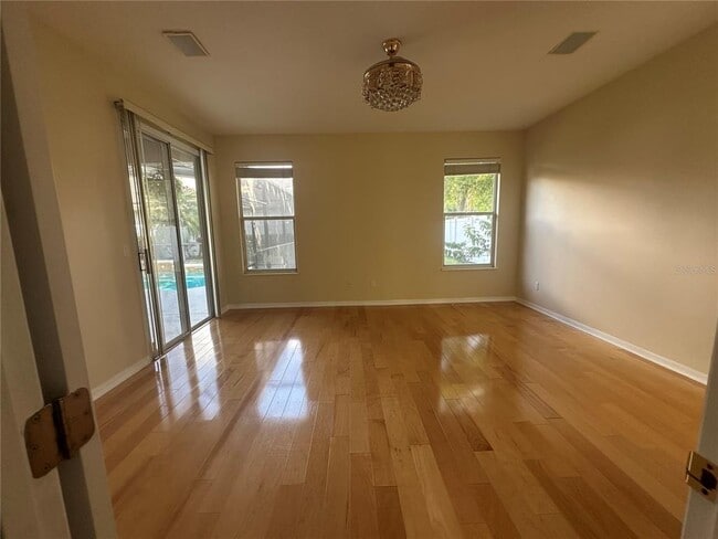 Building Photo - 3637 Rothbury Dr