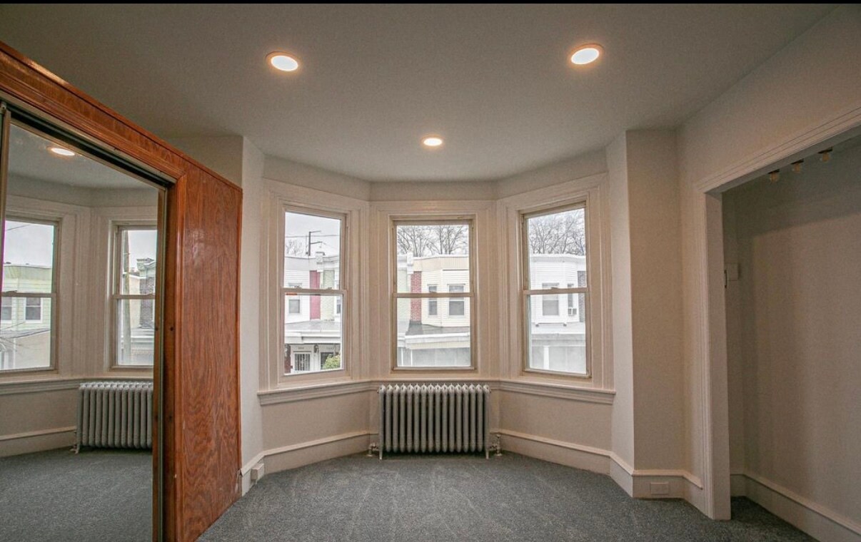Building Photo - 3240 N Bailey St