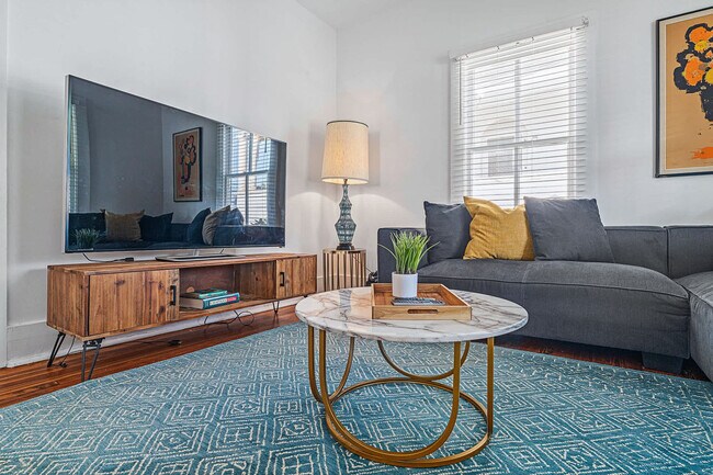 Building Photo - 23 Old Mission Ave