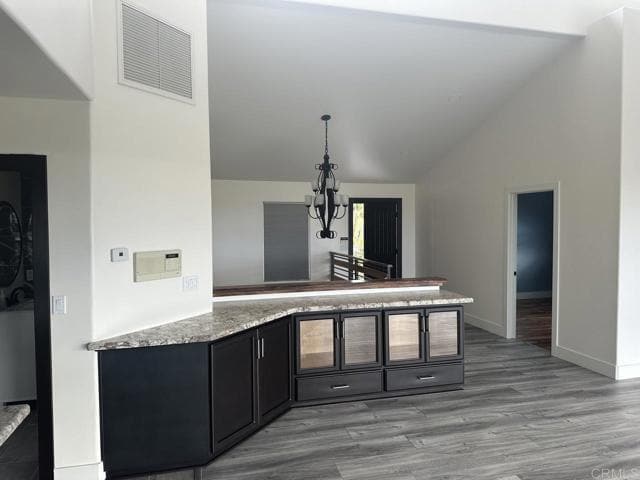 Building Photo - 1525 Laurel Rd