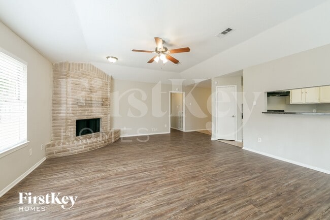 Building Photo - 22219 Oakhill Gate Dr
