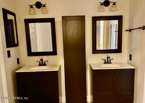 Building Photo - 8038 Copperfield Cir S