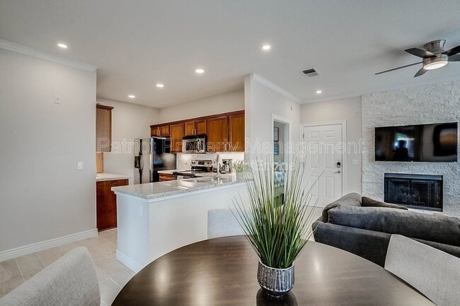 Building Photo - 7009 E Acoma Dr