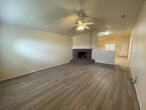 Building Photo - 6539 84th St
