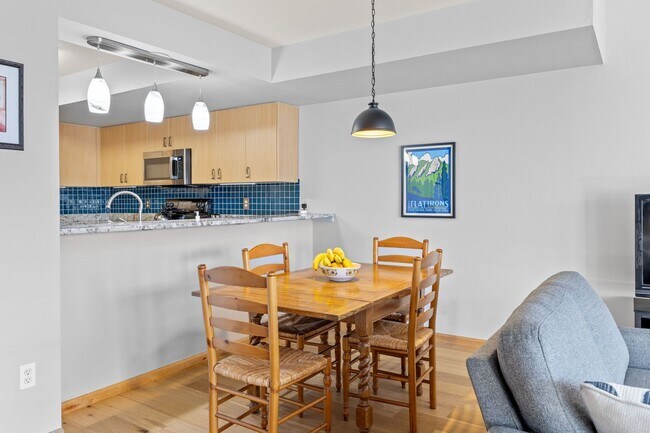 Building Photo - Flatiron View Retreat with Vaulted Ceilings & Private Balcony