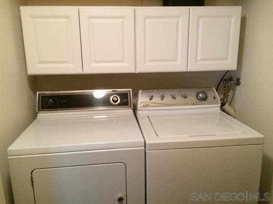 Building Photo - 2770 Caminito Cedros