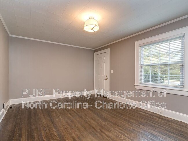 Building Photo - 1321 Pinecrest Ave