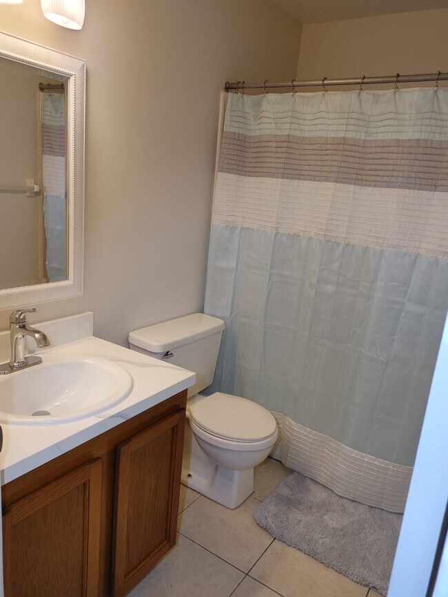 Building Photo - 4405 SW 74th Terrace