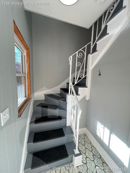 Building Photo - 141 Albion St