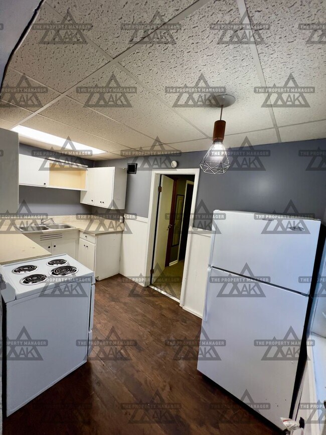 Building Photo - Noble St 1526-