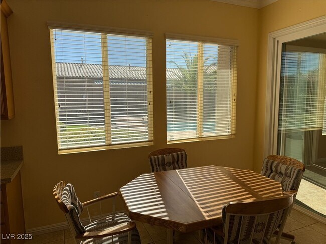 Building Photo - 7163 Adobe Falls Ct