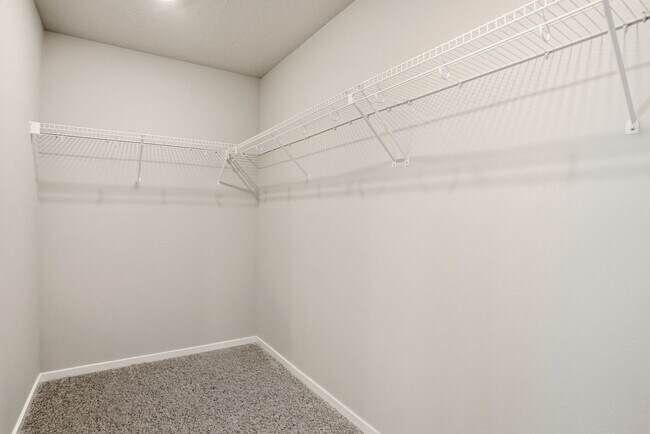 Building Photo - Beautiful Liberty Lake DR Horton Home!