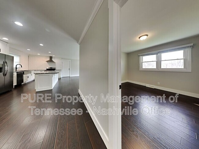 Building Photo - 510 Spring Ln