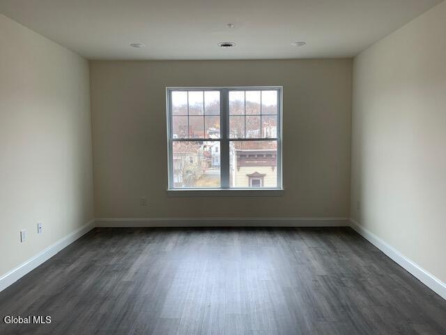 Building Photo - 12 White St