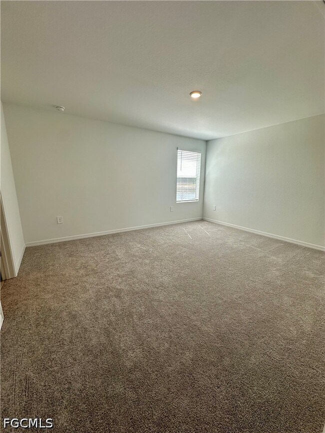 Building Photo - 11812 Cloverly Ln