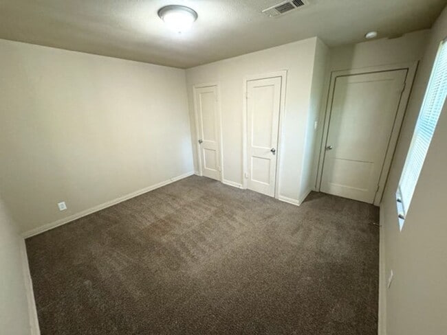 Building Photo - 4820 Abilene St