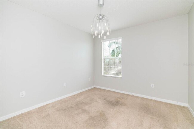 Building Photo - 515 Vista Ridge Dr