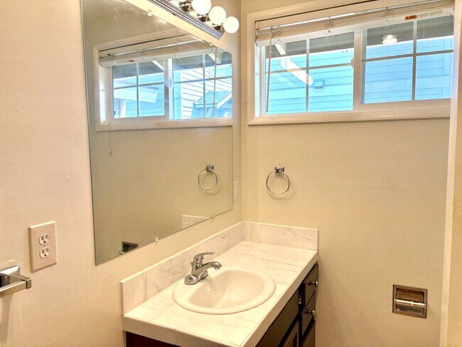 Building Photo - Parkrose Nicely Remodeled Ranch Home on Corner Lot with Carport, A/C