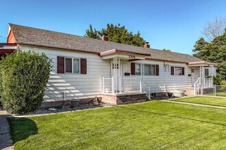 Building Photo - 2 Bed 1 Bath Home in the Heart of Richland