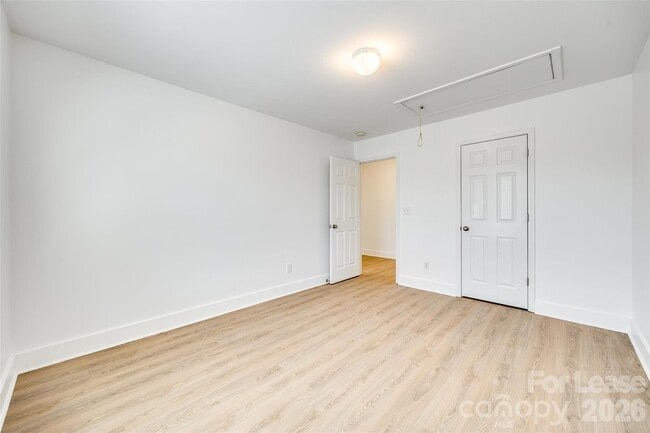 Building Photo - 3725 Planters Watch Dr