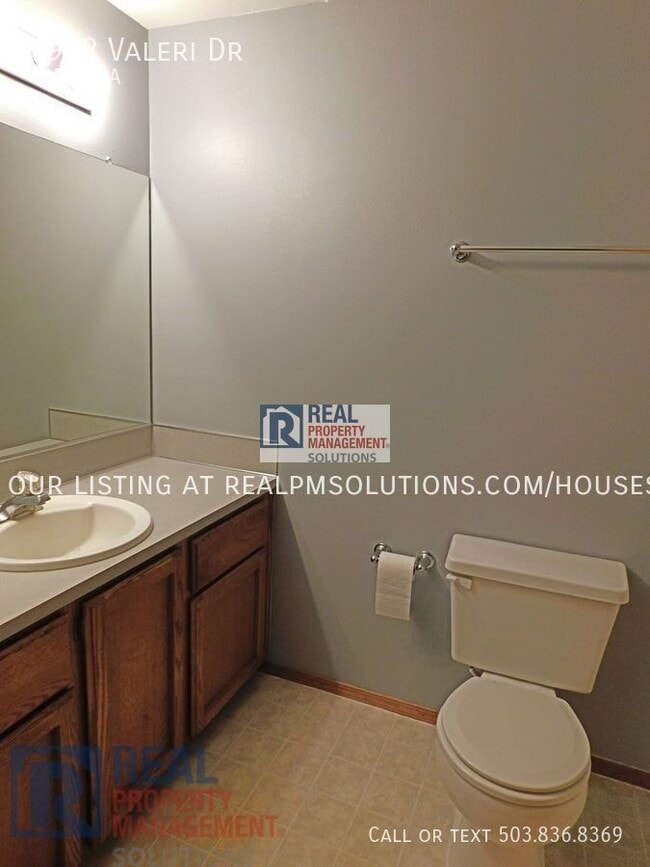 Building Photo - 1902 Valeri Dr