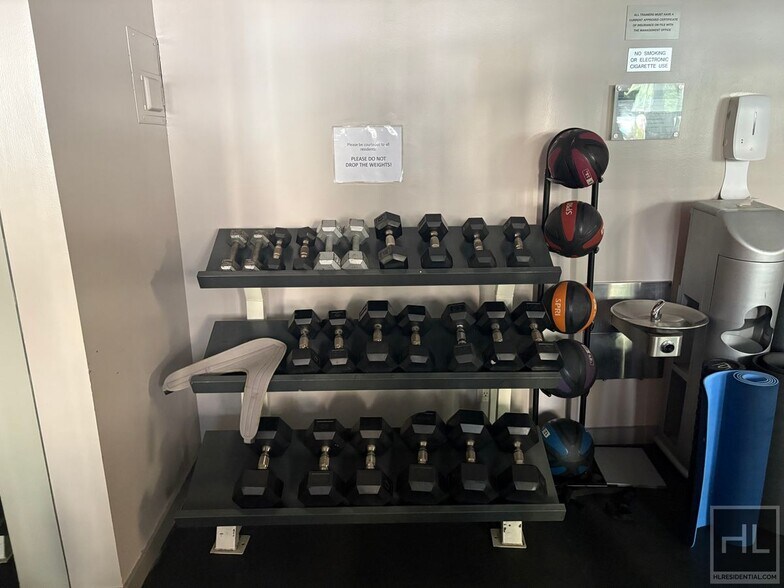 Building Photo - EAST 36 STREET