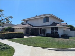 Building Photo - 16211 Woodstock Ln