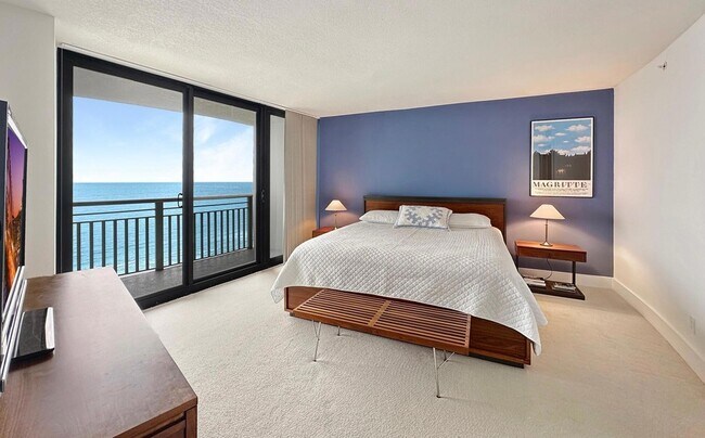 Building Photo - 3000 N Ocean Dr