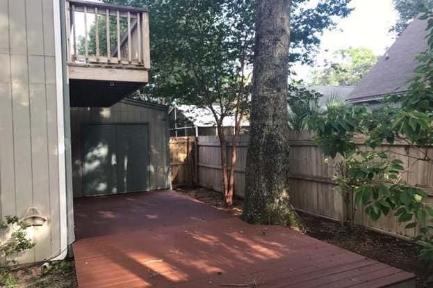Building Photo - 3501 Parkwood Ave