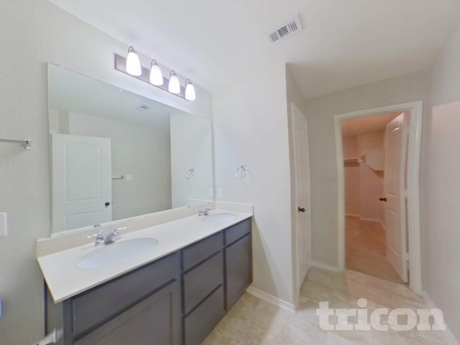 Building Photo - 13725 Vigilance St