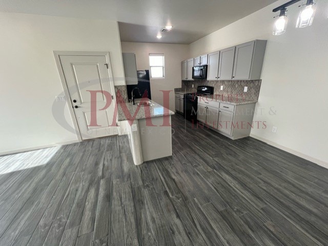 Building Photo - 5491 Ledesma Dr