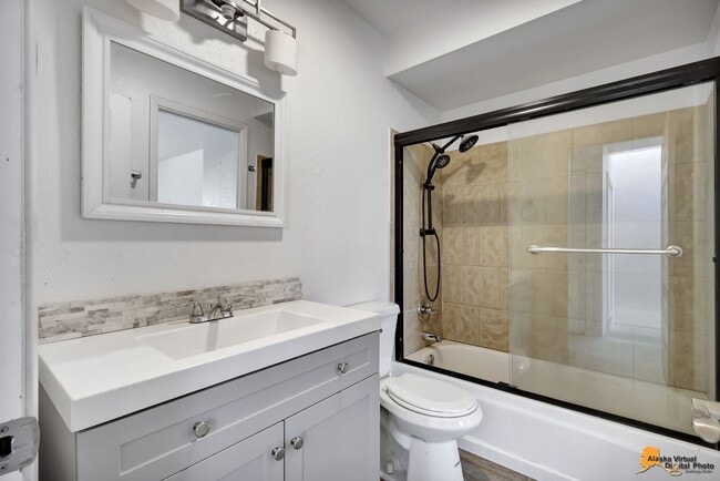 Building Photo - 4011 E Turnagain Blvd