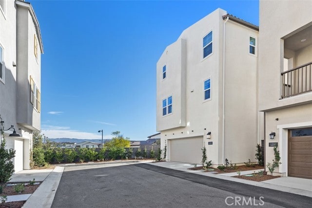 Building Photo - 1220 Windmill Rd