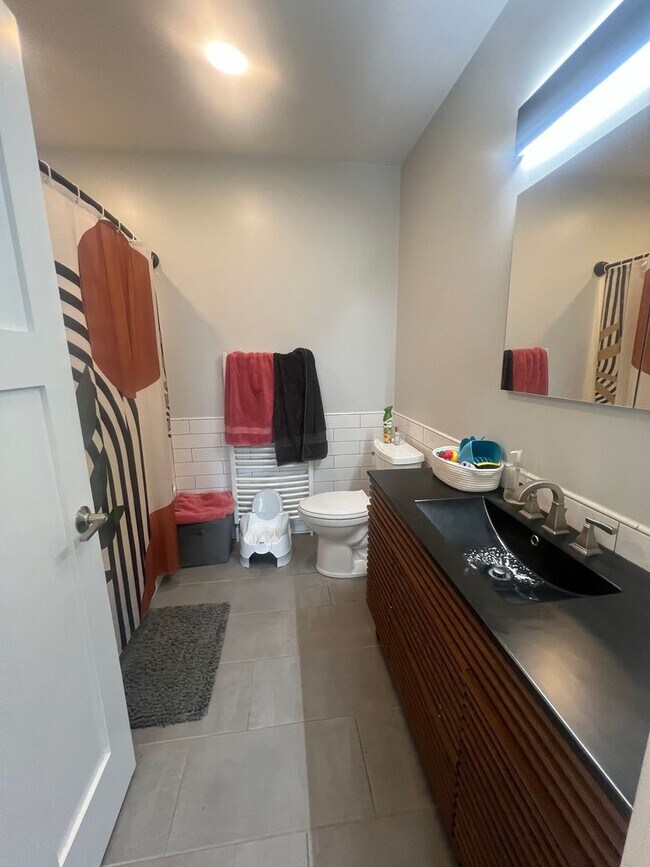 Building Photo - Available August 1st! - New Construction 3...