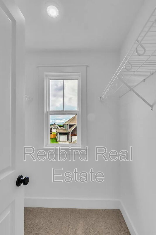 Building Photo - 911 Heatherfield Ln