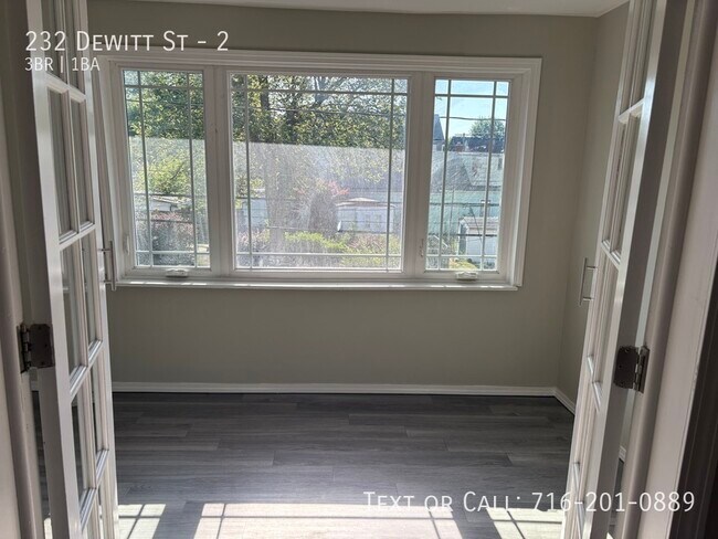 Building Photo - 232 Dewitt St