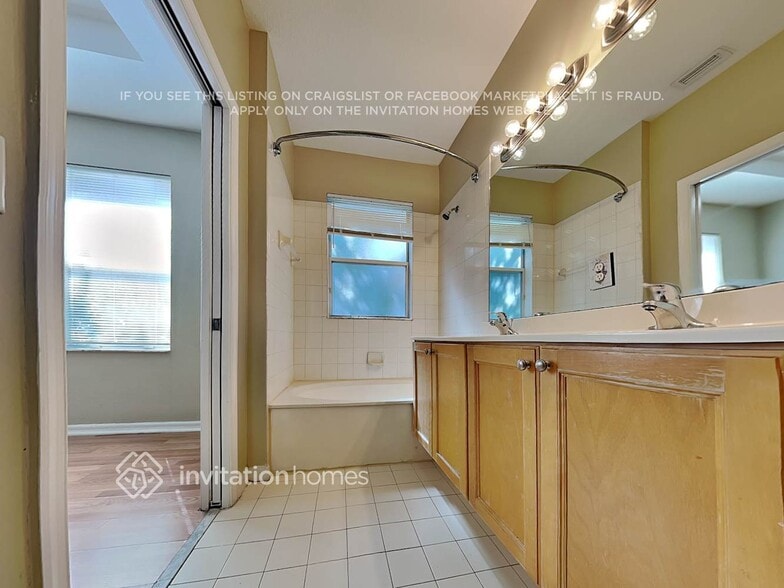 Building Photo - 1159 Sweet Violet Ct