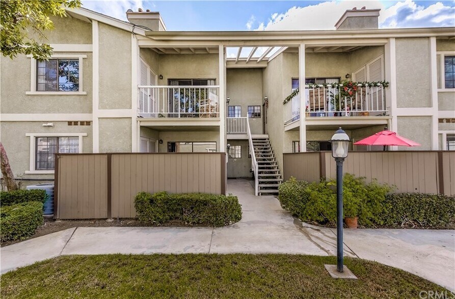 Building Photo - 1131 Packers Cir