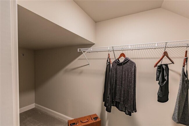 Building Photo - 4318 Longleaf Pine Alley
