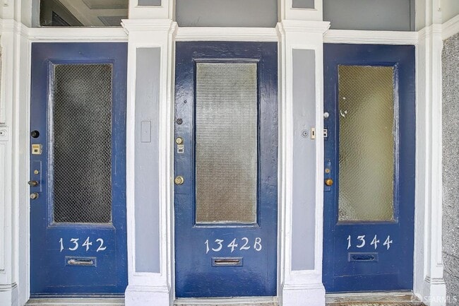 Building Photo - 1342 11th Ave