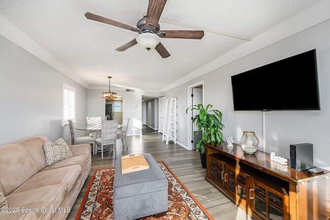 Building Photo - 500 Palm Springs Blvd