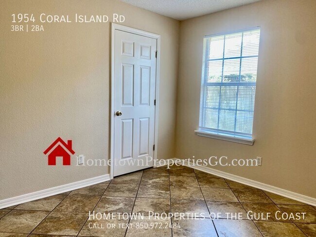 Building Photo - POOL HOME near Naval Air Station Pensacola!
