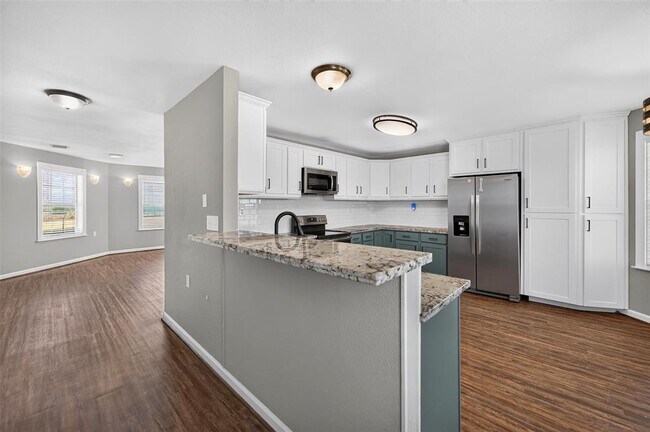 Building Photo - 10000 Co Rd 210