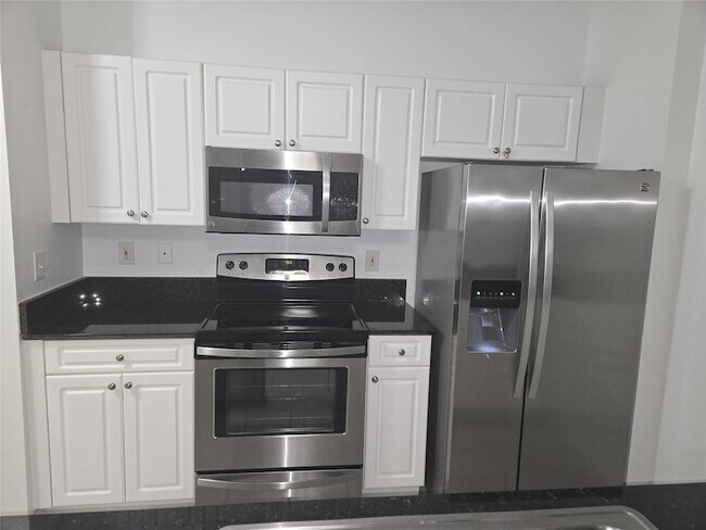 Building Photo - 651 Okeechobee Blvd