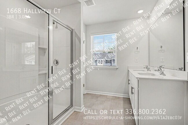 Building Photo - 1668 Hallview Ct