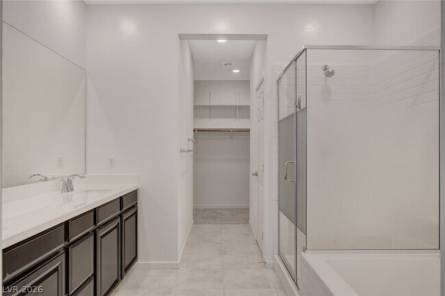 Building Photo - 965 Nevada State Dr