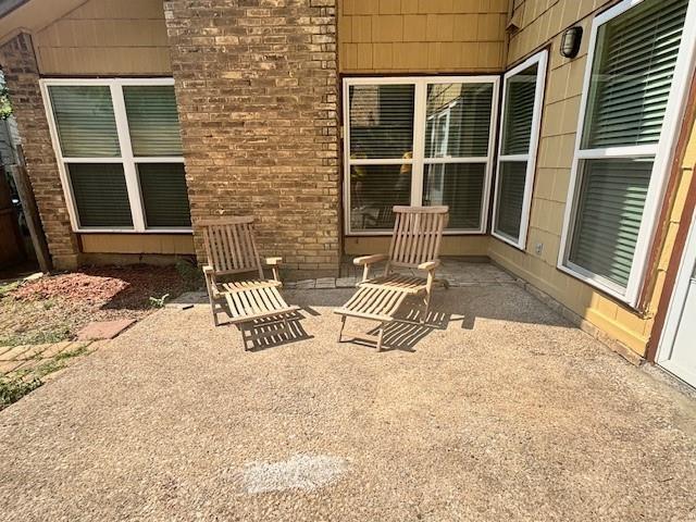 Building Photo - 2220 Jackson Cir