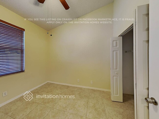 Building Photo - 1140 NW 184th Terrace
